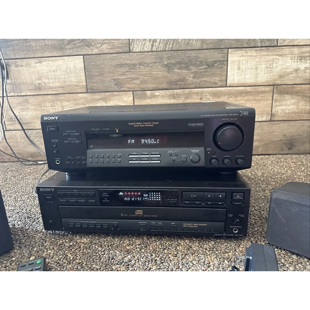SONY CDP-C615  5-Disc CD Player/Changer with Remote/ Tested & Audio Video Contro